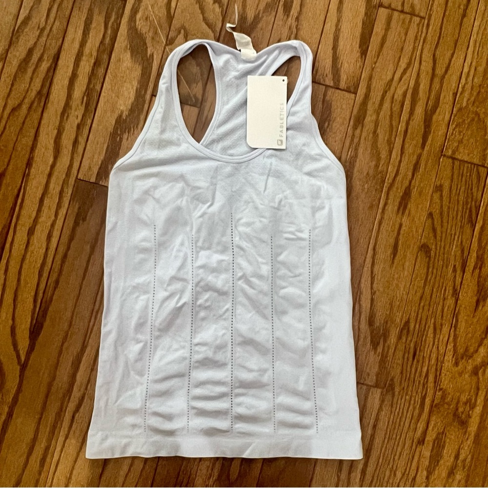 Fabletics Delta Tank - Medium (6-8)